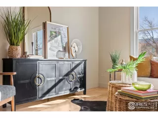 Photo #5: 1049832 Listing 