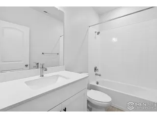 Photo #4: 1049852 Listing 