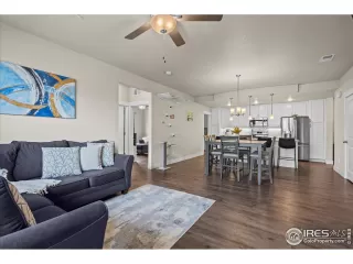 Photo #2: 1049861 Listing