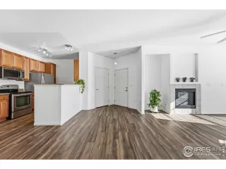 Photo #5: 1049892 Listing 