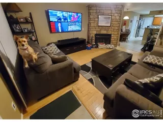 Photo #5: 1049948 Listing