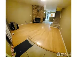 Photo #6: 1049948 Listing