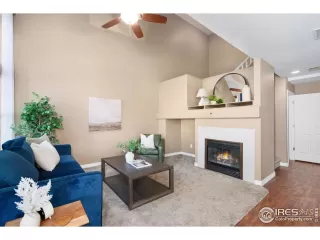 Photo #4: 1049951 Listing