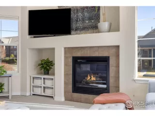 Photo #5: 1049968 Listing