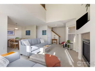 Photo #6: 1049968 Listing