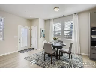 Photo #5: 1049988 Listing 