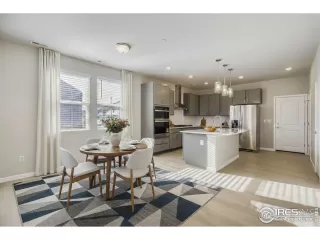 Photo #6: 1049988 Listing 