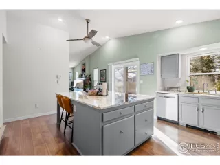 Photo #1: 1050010 Listing