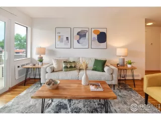 Photo #6: 1050022 Listing 