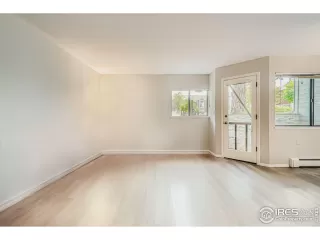 Photo #3: 1050025 Listing 