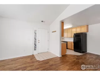 Photo #5: 1050060 Listing 