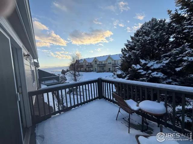 MLS: 1050077 Condo For Sale