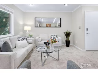 Photo #4: 1050097 Listing 