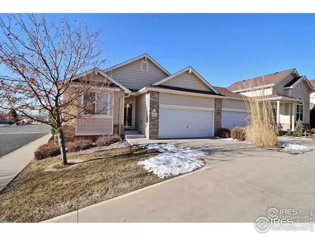 MLS: 1050102 Condo For Sale