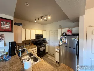 Photo #3: 1050115 Listing 