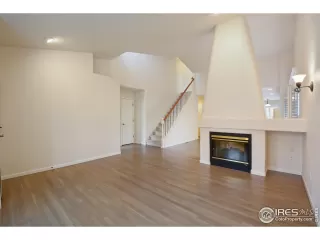 Photo #4: 1050140 Listing 