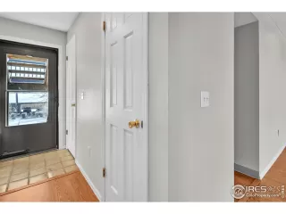 Photo #3: 1050248 Listing 