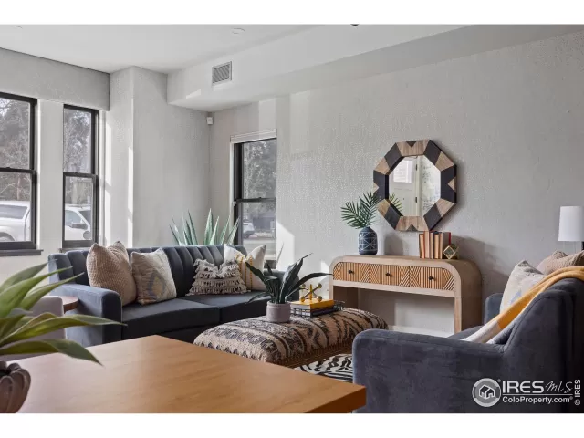 MLS: 1050269 Condo For Sale