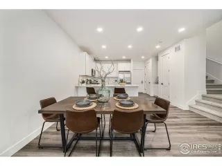 Photo #5: 1050283 Listing