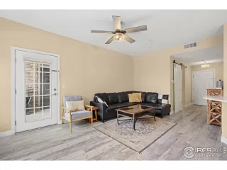 Photo #3: 1050313 Listing