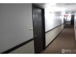 Photo #5: 1050442 Listing