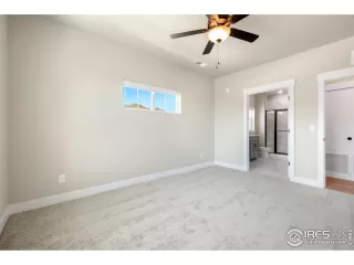 Photo #6: 1050461 Listing