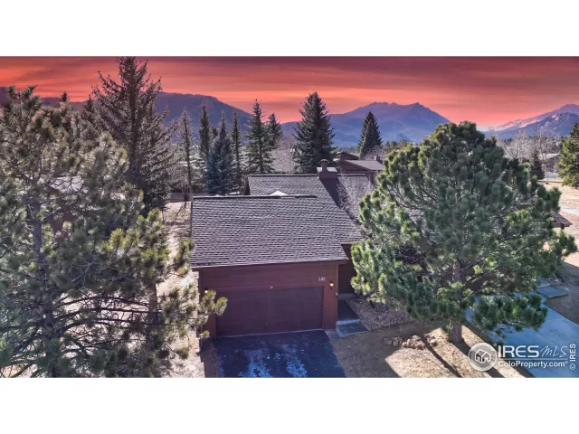 MLS: 1050517 Condo For Sale