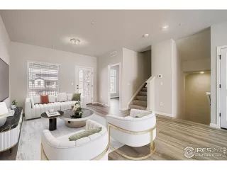 Photo #6: 1050531 Listing