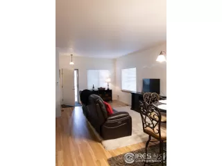 Photo #5: 1050577 Listing 