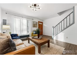 Photo #5: 1050584 Listing 