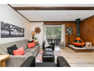 Photo #3: 1050592 Listing 