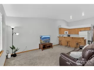 Photo #4: 1050665 Listing 