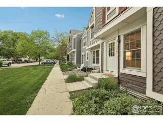 Photo #3: 1050695 Listing