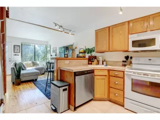 Photo #5: 1505701 Listing 