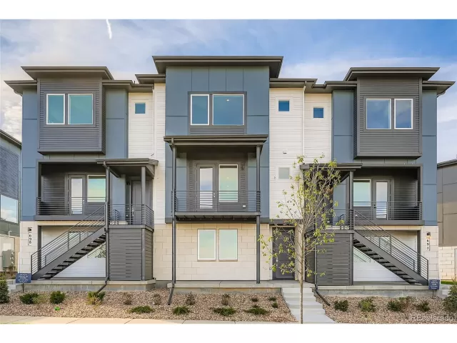 MLS: 1520315 Condo For Sale