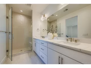 Photo #4: 1520315 Listing