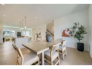 Photo #6: 1520315 Listing