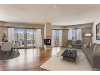 Photo #4: 1521096 Listing