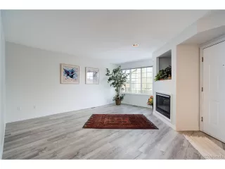 Photo #5: 1521248 Listing