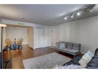 Photo #5: 1522297 Listing