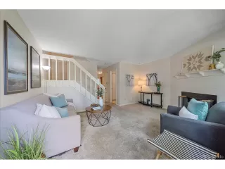 Photo #1: 1522886 Listing