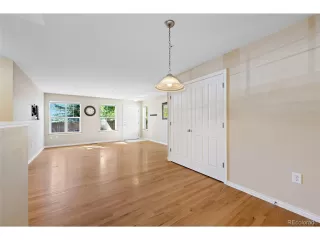 Photo #6: 1524584 Listing 