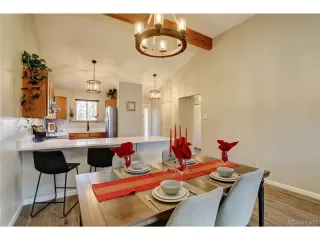 Photo #6: 1533365 Listing