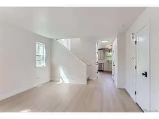 Photo #2: 1542842 Listing