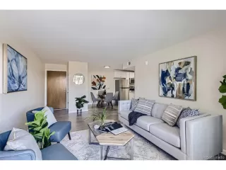 Photo #5: 1546182 Listing 