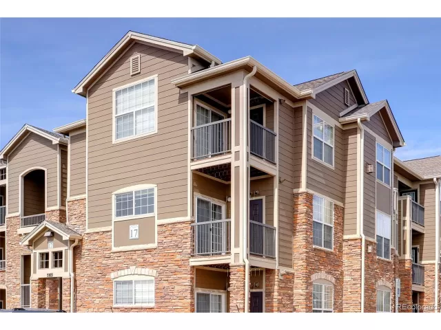 MLS: 1586806 Condo For Sale