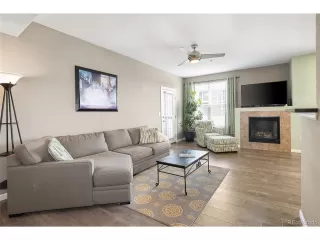 Photo #2: 1586806 Listing