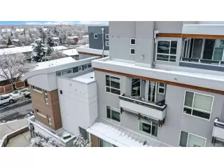 Photo #1: 1594204 Listing 