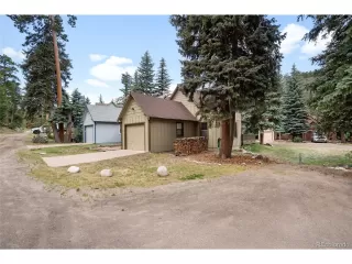 Photo #4: 1608542 Listing 