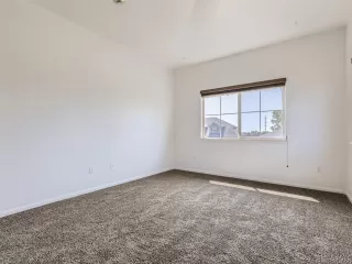 Photo #5: 1611060 Listing